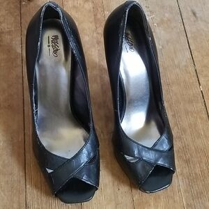 Women's Mossimo peep toe heels